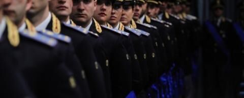 196 Commissari della Polizia di Stato. Sottoposizione alle prove di efficienza fisica del personale già appartenente ai ruoli della Polizia di Stato.